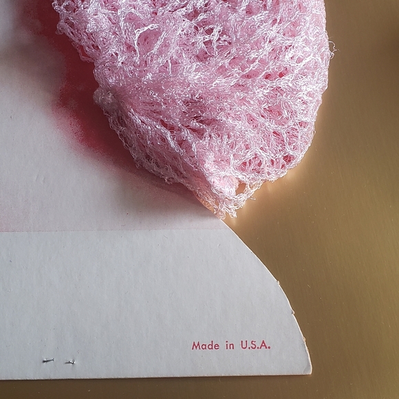 Vintage Pink Hair Net Display - Picture 2 of 5